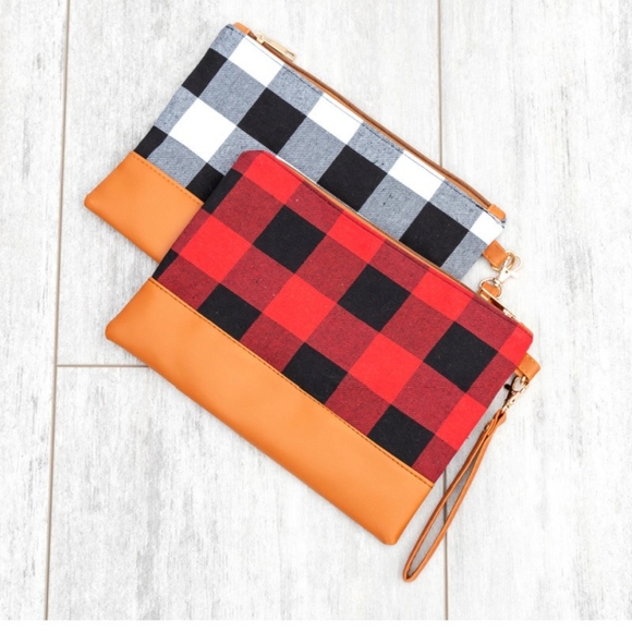 Handbags - Buffalo Plaid Oversized Clutch